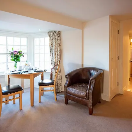 Oberon River View Apartment Bourton-on-the-Water Extérieur photo