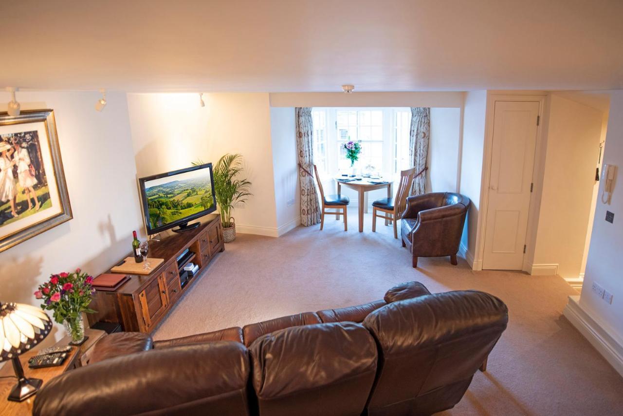 Oberon River View Apartment Bourton-on-the-Water